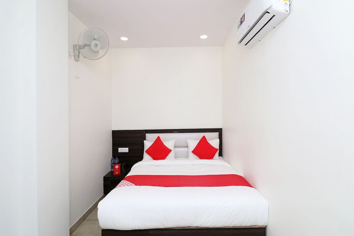 Room 7 of 23