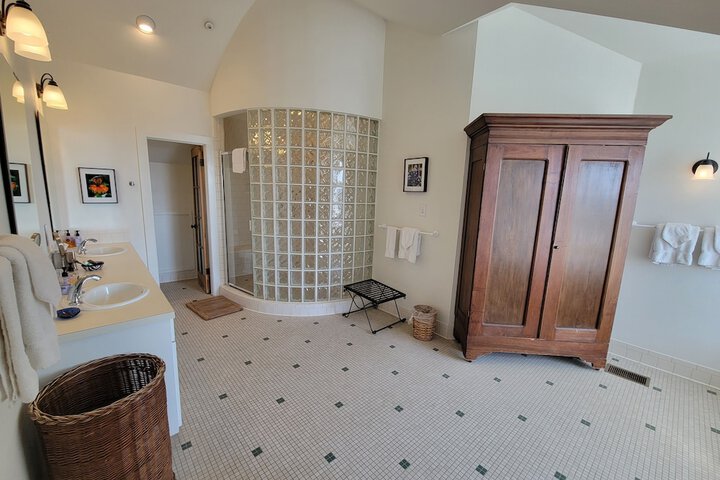 Room 209 of 278