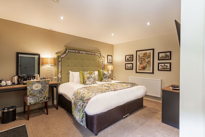 Room 32 of 169