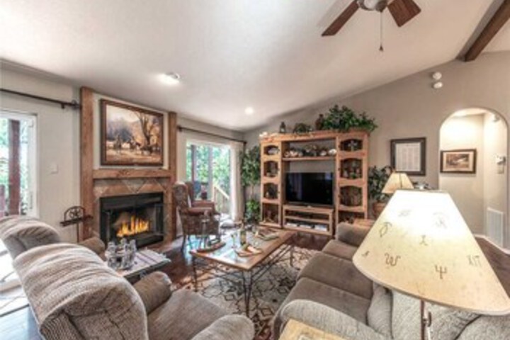 Wilbanks West 3 Bedrooms, Fireplace, Wifi, Hdtv, Sleeps 8