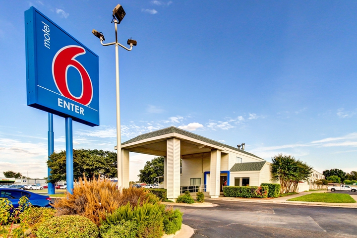 Hotel 21 of 29