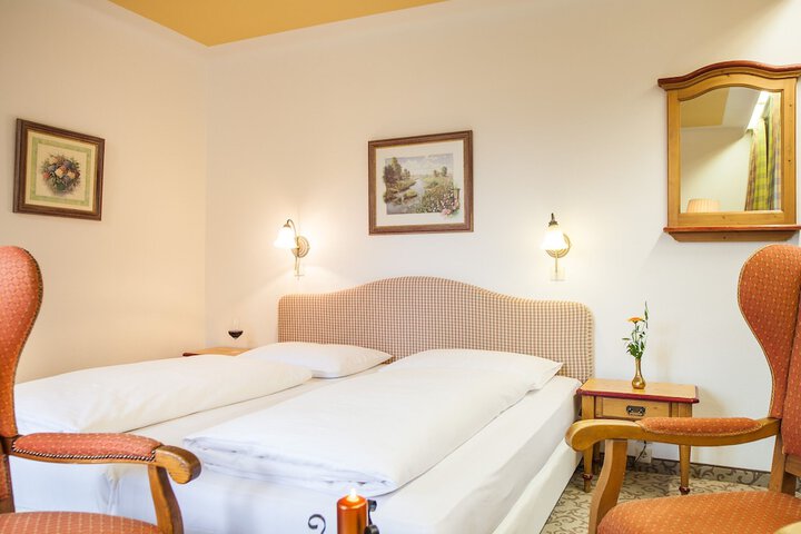 Room 20 of 83