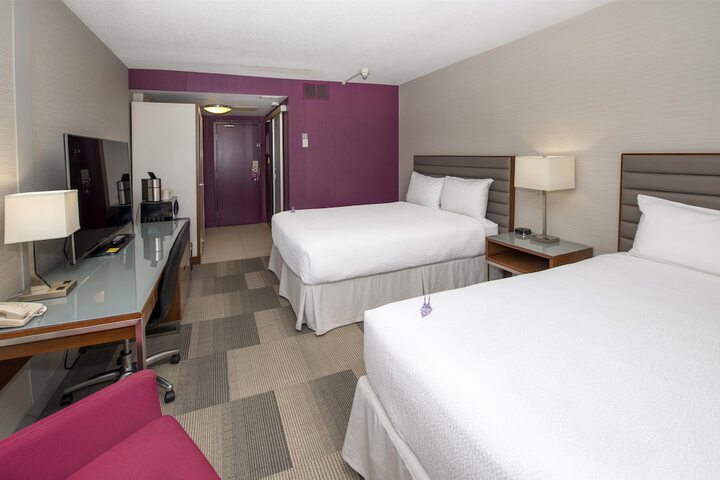 Room 21 of 52