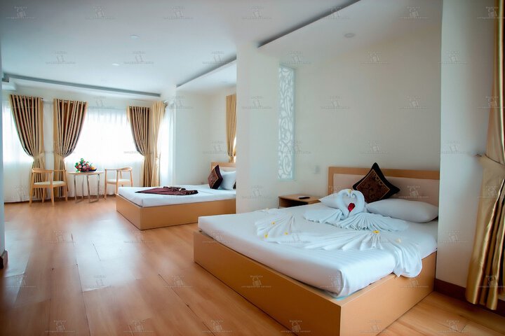 Room 25 of 30