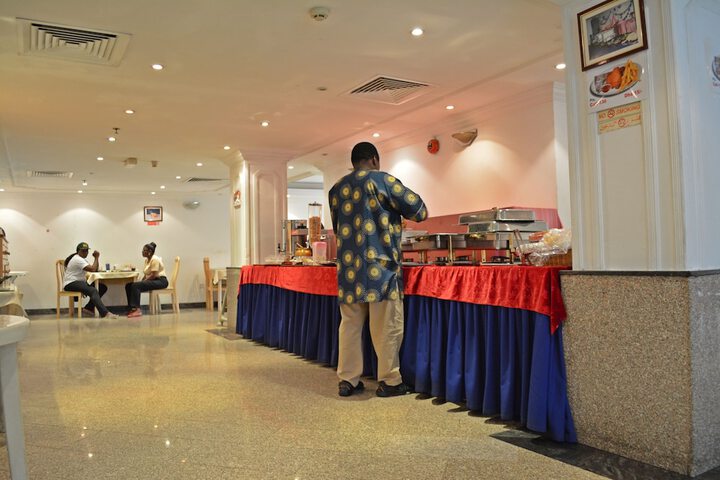 Breakfast area