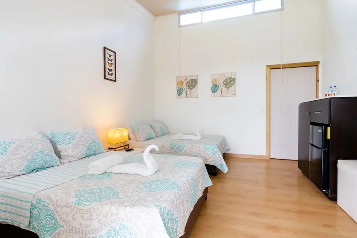 Room 2 of 13