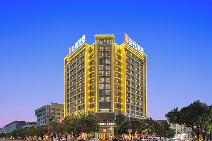 Hotel 17 of 19