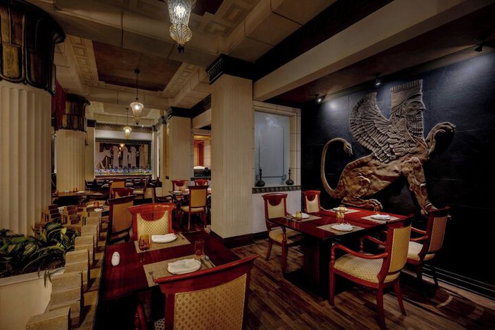 Dining 86 of 152