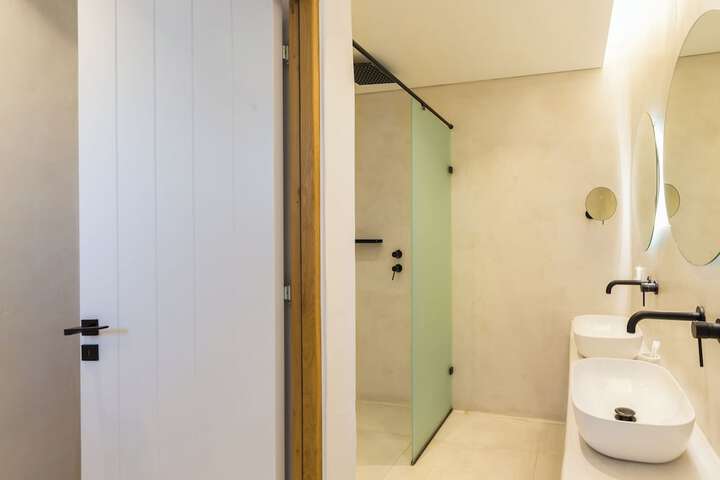 Room 197 of 294