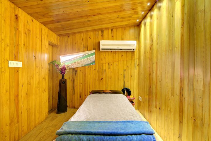 Spa 27 of 51