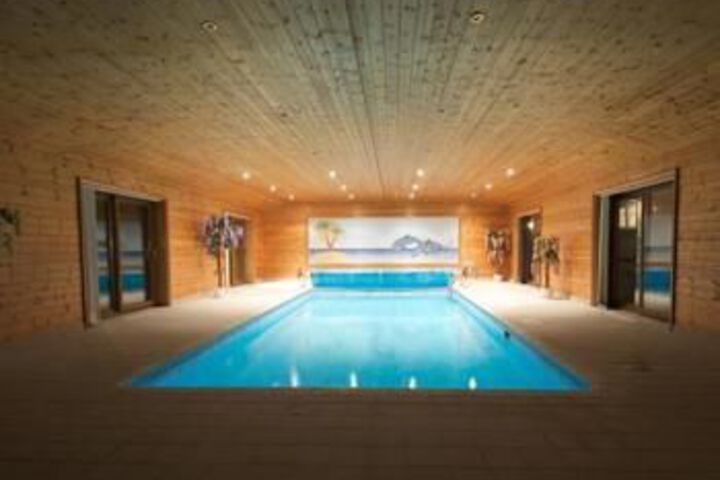 Pool 26 of 42