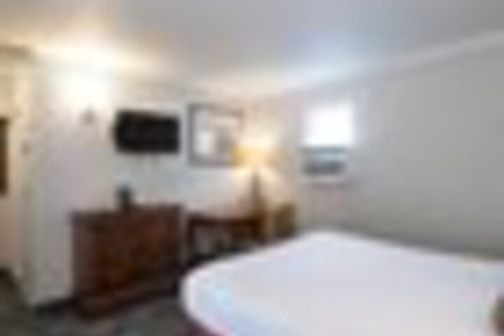 Room 125 of 549