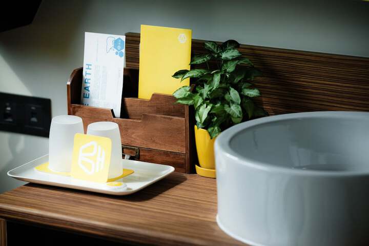 Room amenity