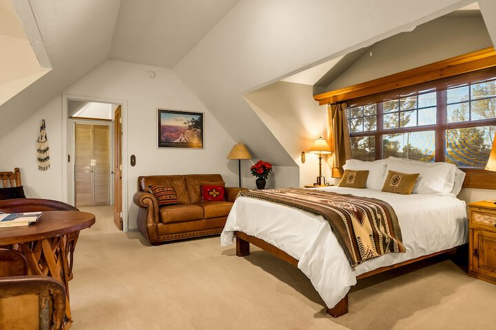 Room 16 of 45