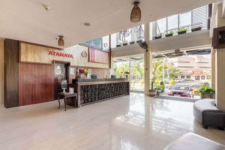 Lobby Photos