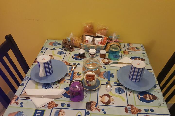 Breakfast/Coffee Service 68 of 81