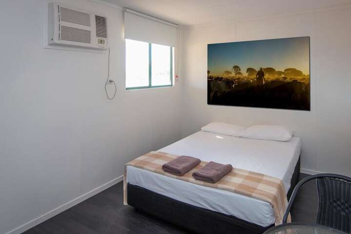 Room 14 of 40