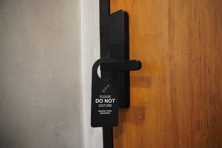 Room 15 of 28