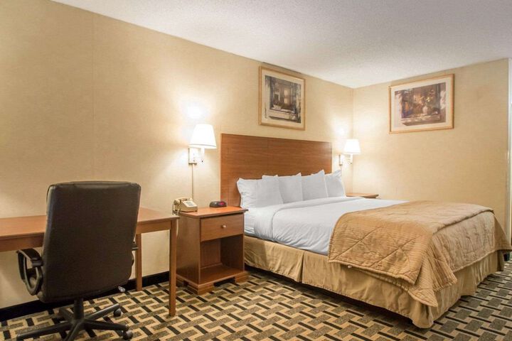 Quadruple Double Bed (4 of 11)