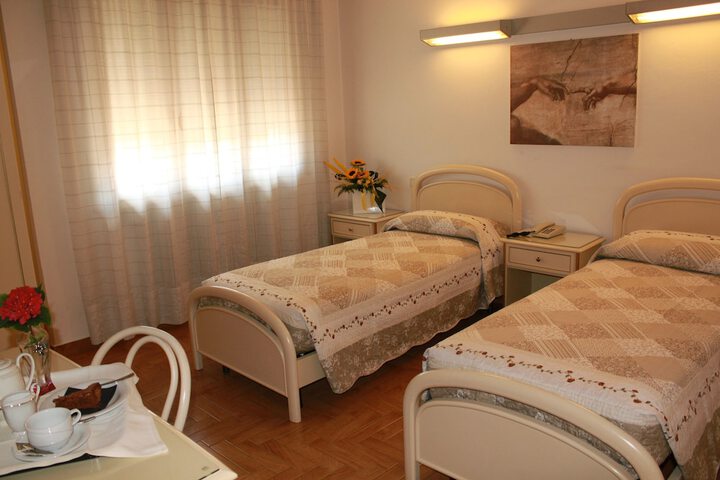 Room 7 of 41