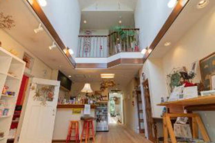 Awajishima Mammoth Hotel & Cottage (awajishima)