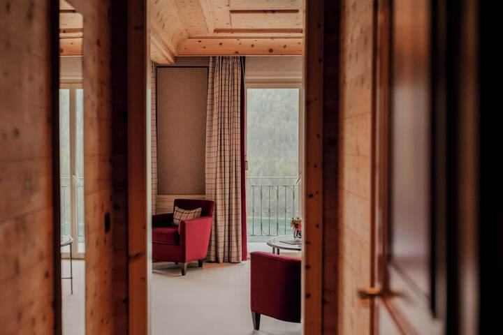 Room 47 of 208