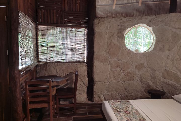 Room 27 of 121
