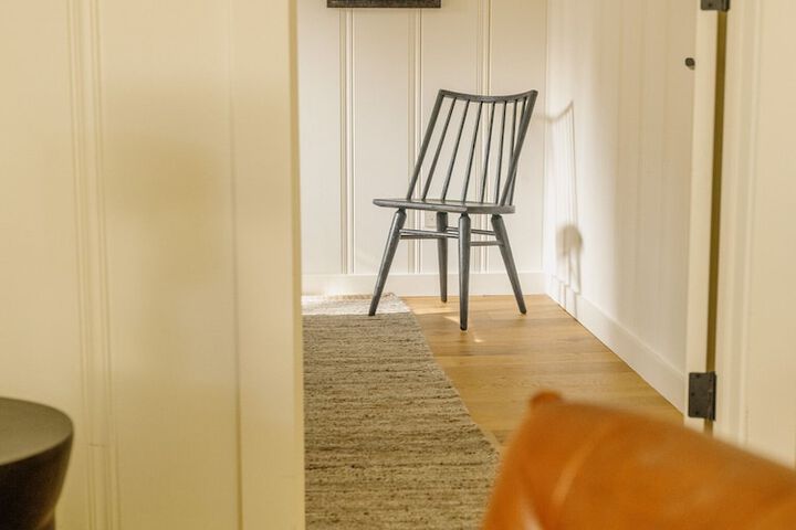 Room 43 of 180