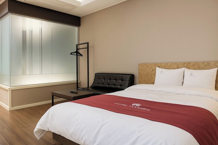 Room 20 of 85