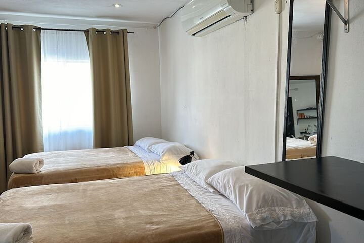 Room 48 of 119