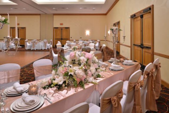 Indoor wedding