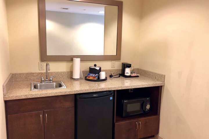 Minibar