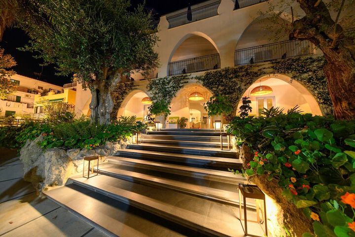 Hotel 98 of 107