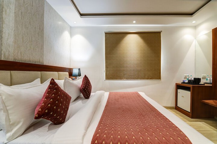 Room 43 of 78