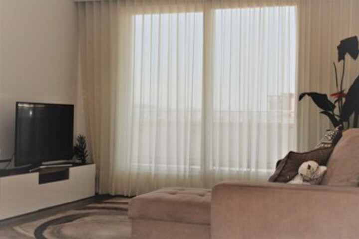 Room 23 of 74