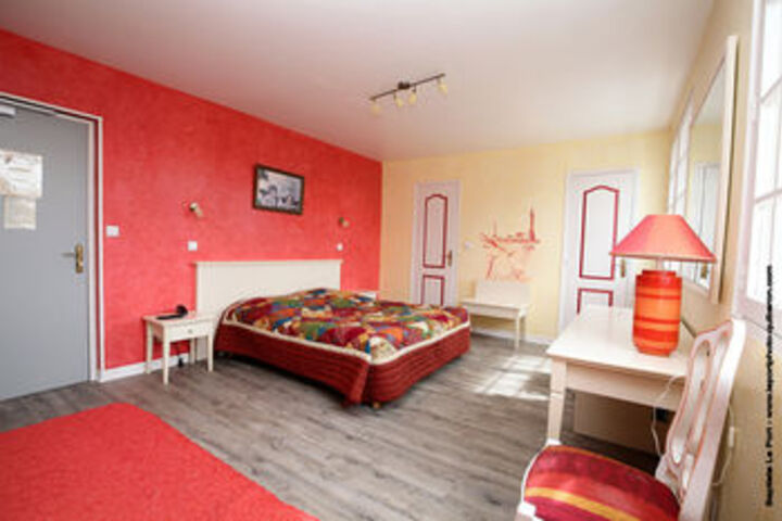 Room 19 of 28