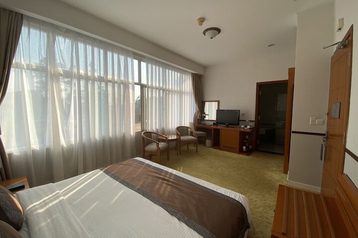 Room 29 of 82