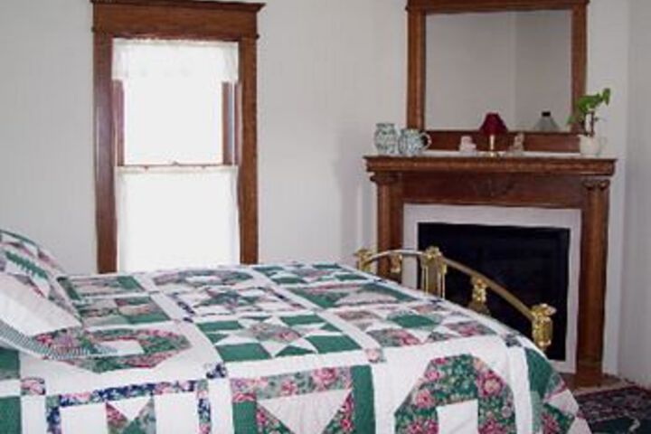 Room 19 of 64