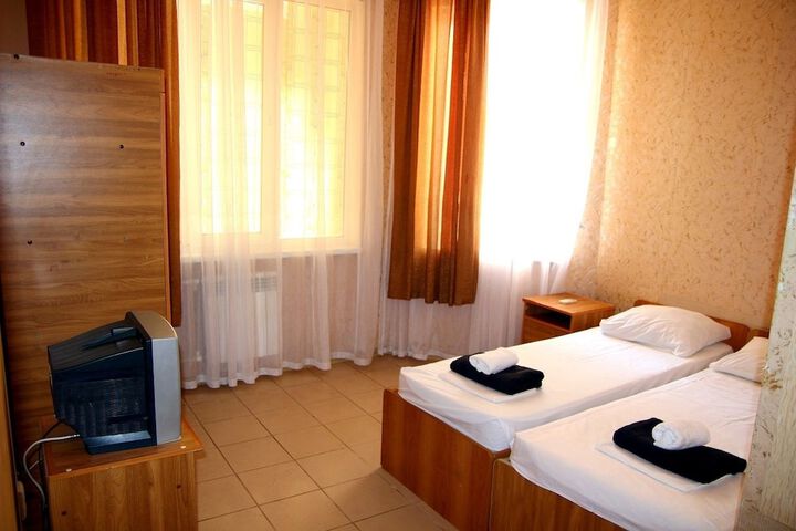 Room 15 of 62