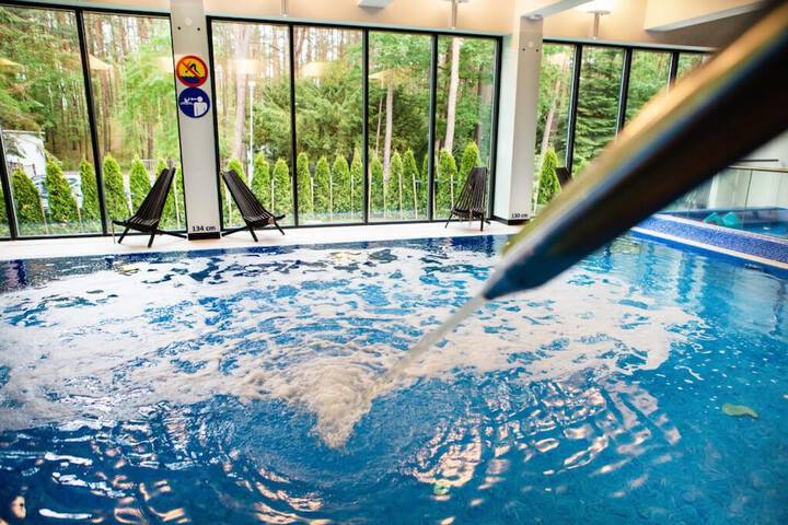 Pool 18 of 46