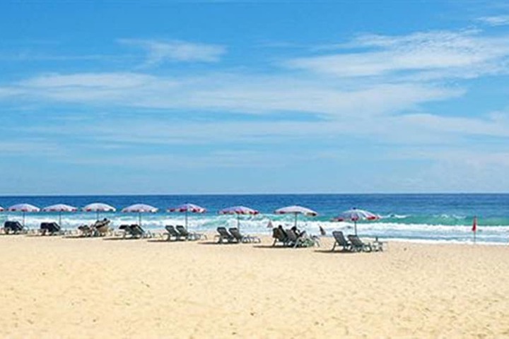 Beach 38 of 46