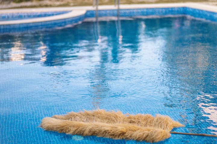 Pool 31 of 53