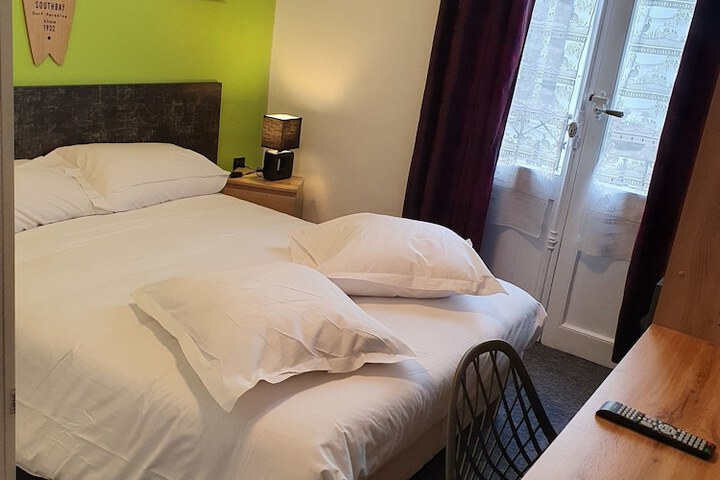 Room 17 of 52