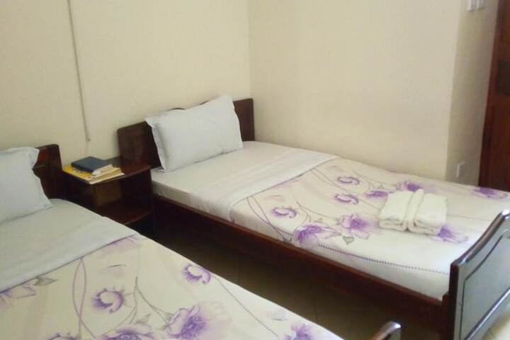 Room 16 of 46