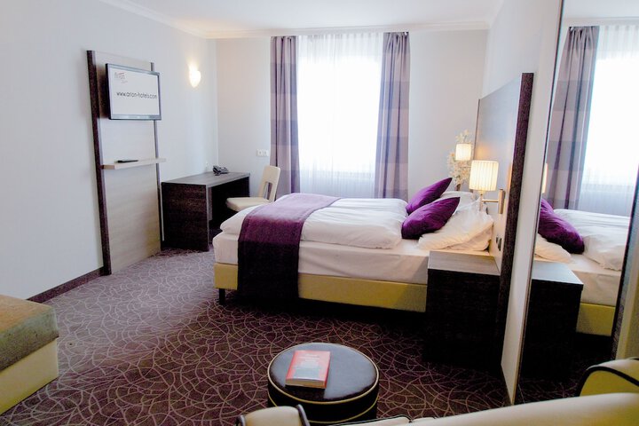 Room 19 of 35