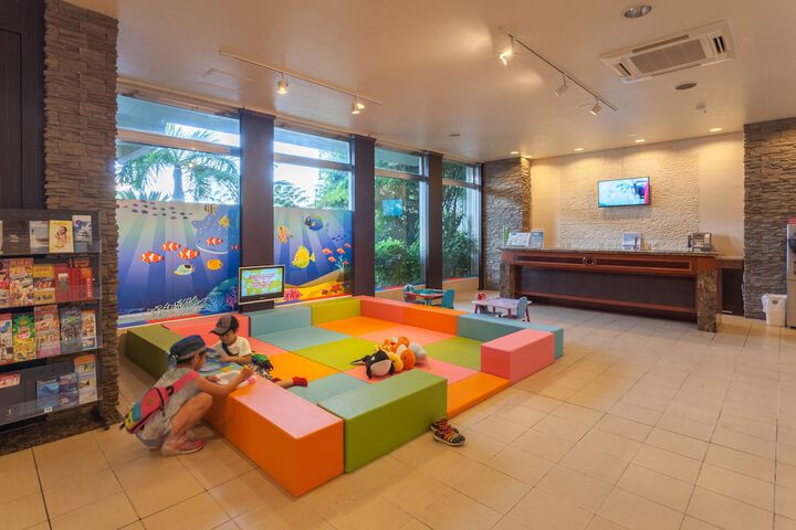 Hotel Interior 10 of 128