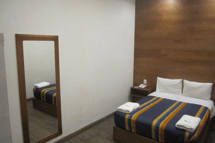 Room 3 of 12