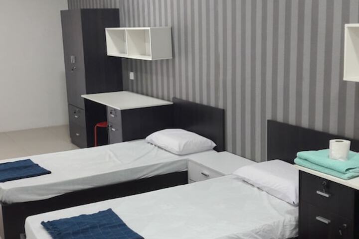 Room 3 of 12
