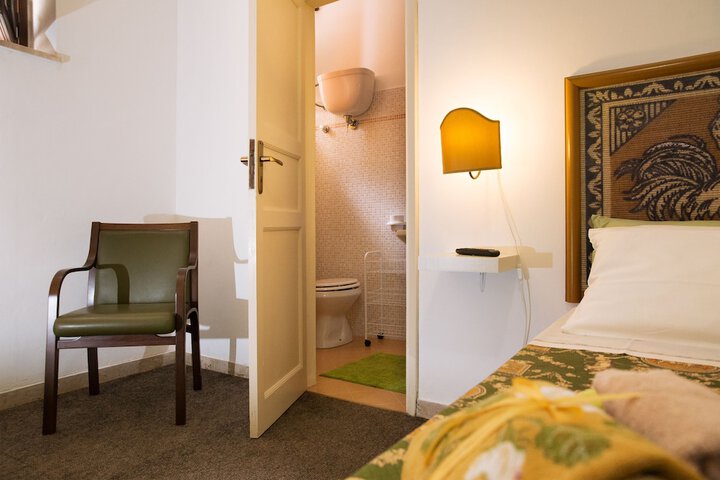 Room 29 of 79