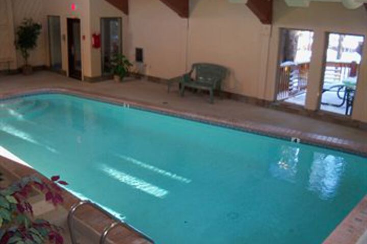 Pool 104 of 106